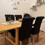 Grosses Loft In Direkt An Der U79, Naehe Hauptbahnhof アパート