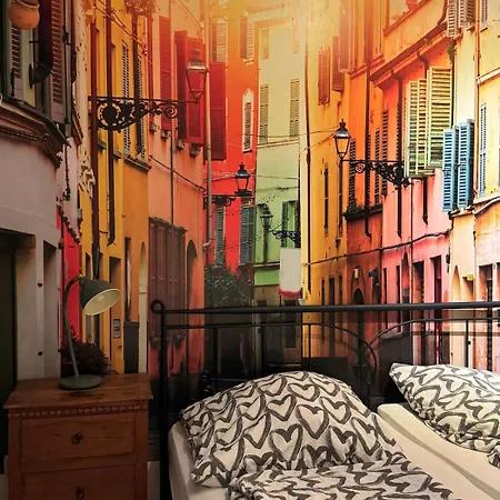 Grosses Loft In Direkt An Der U79, Naehe Hauptbahnhof Appartement