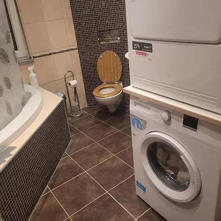 Großes Loft In Direkt An Der U79, Nähe Hauptbahnhof Duisburg