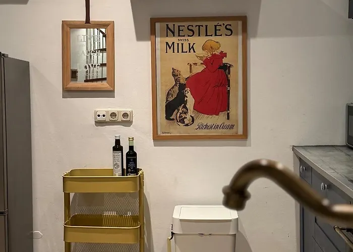 Grosses Loft In Direkt An Der U79, Naehe Hauptbahnhof