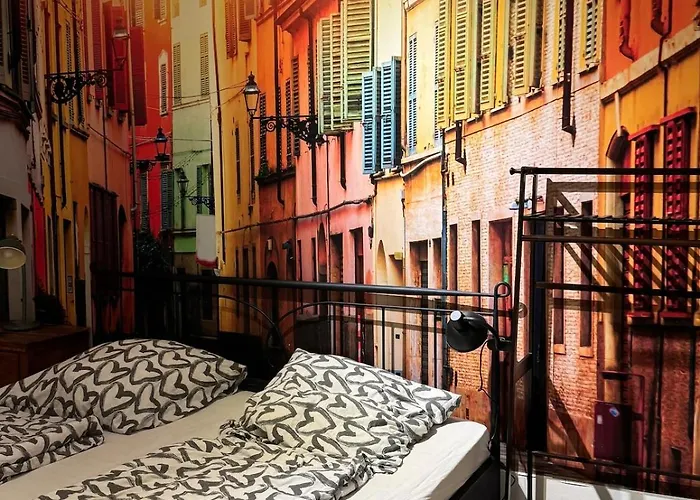 Grosses Loft In Direkt An Der U79, Naehe Hauptbahnhof *