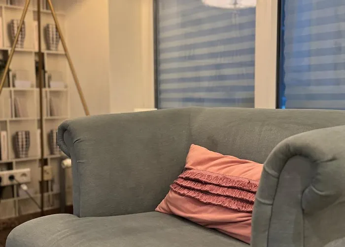 Grosses Loft In Direkt An Der U79, Naehe Hauptbahnhof Appartement