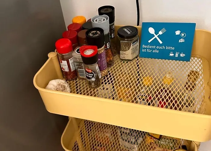 Appartement Grosses Loft In Direkt An Der U79, Naehe Hauptbahnhof Duisburg